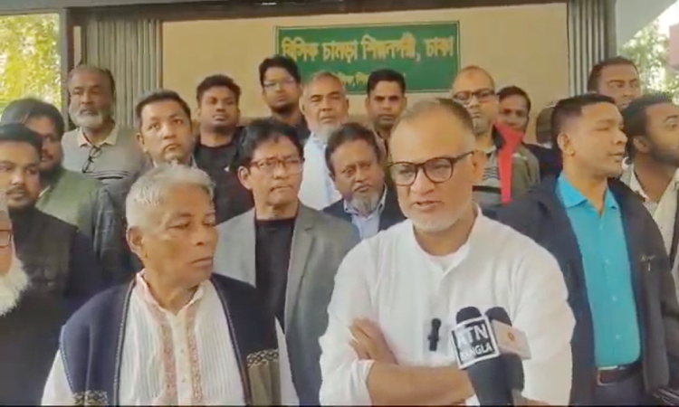 ভারত থেকে আলু আমদানি ছাড়া উপায় ছিলোনা: বাণিজ্য উপদেষ্টা