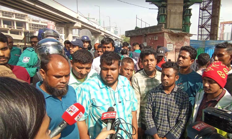 আল্টিমেটাম দিয়ে রেলপথ ছাড়লেন আন্দোলনকারীরা