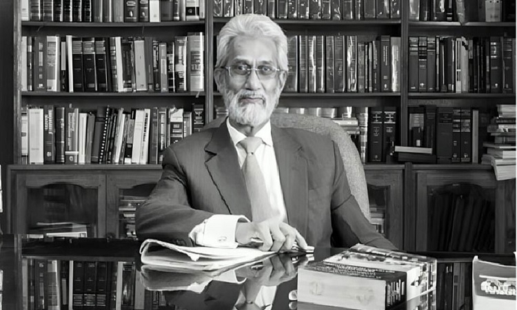 উপদেষ্টা হাসান আরিফের প্রথম জানাজা সম্পন্ন