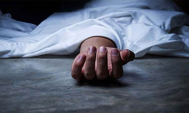 সাভারে বাস চাপায় স্বামী-স্ত্রীসহ নিহত ৩