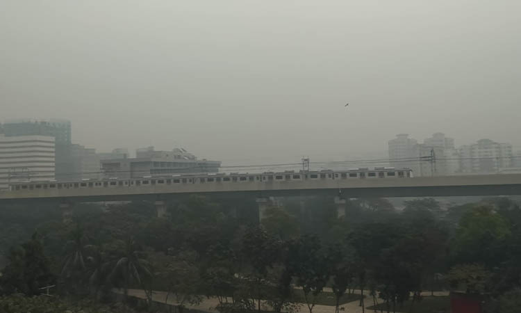 মেঘাচ্ছন্ন ঢাকার আকাশ, ৫ বিভাগে বৃষ্টির আভাস