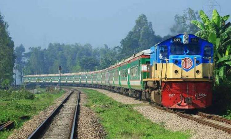 খুলনা- ঢাকা-বেনাপোল রুটে ট্রেনের ভাড়া ও সময়সূচি