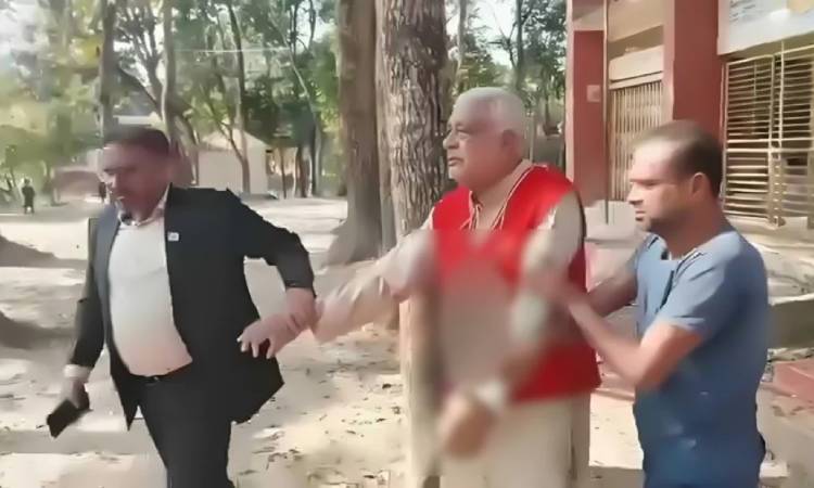 মুক্তিযোদ্ধাকে হেনস্তার ঘটনায় জড়িতদের বিরুদ্ধে ব্যবস্থা নেওয়ার নির্দেশ