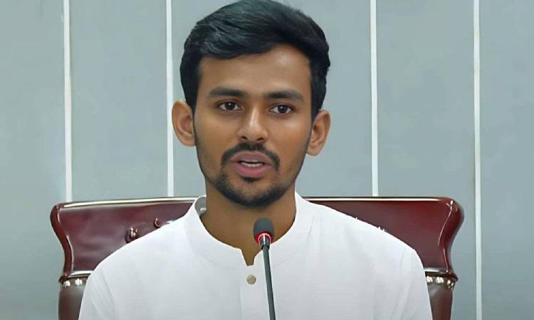 খানসামায় সফরে যাবেন উপদেষ্টা আসিফ মাহমুদ