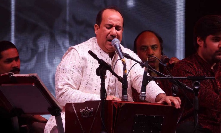 চমকে দিলেন রাহাত ফতেহ আলী