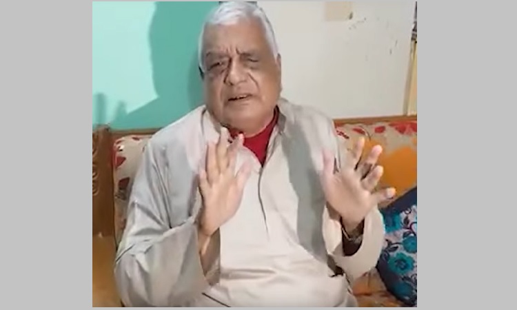 ‘আমাকে জুতার মালা পরানো মানে সব মুক্তিযোদ্ধার গলায় জুতার মালা’