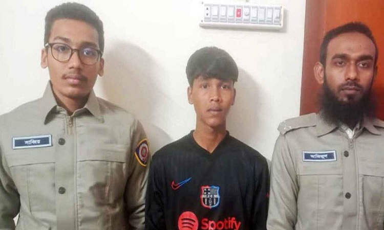 নড়াইলে দেড় কেজি গাঁজাসহ কিশোর মাদক ব্যবসায়ী আটক