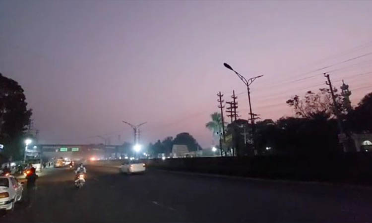 অরক্ষিত ঢাকা-আরিচা মহাসড়ক, রাত হলেই ভয়ংকর!