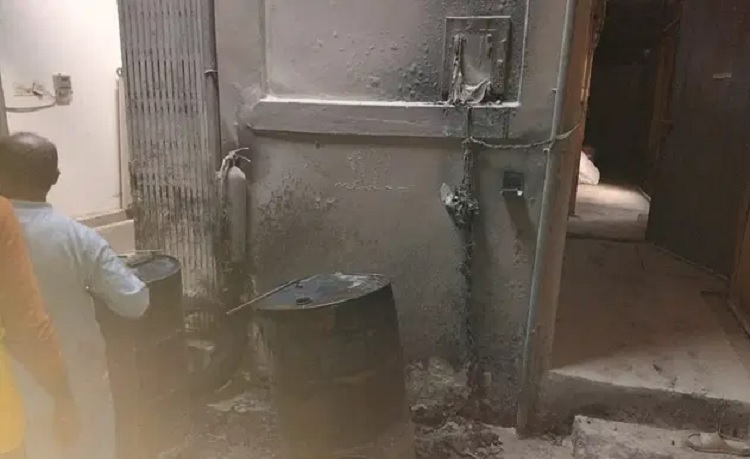 ওষুধের কারখানায় কেমিক্যালের ড্রাম বিস্ফোরণে দগ্ধ ৪