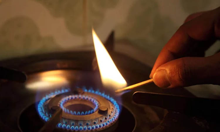 গ্যাসের চাপ কম থাকবে ৪ দিন