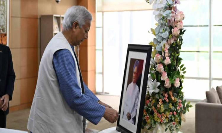 হাইকমিশনে ড. মনমোহনের প্রতি প্রধান উপদেষ্টার শ্রদ্ধা নিবেদন