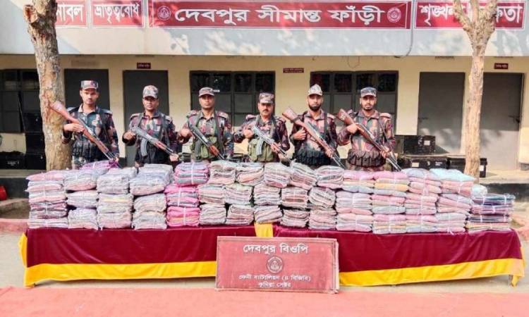 ফেনীতে ৪০ লাখ টাকার ভারতীয় পণ্য জব্দ