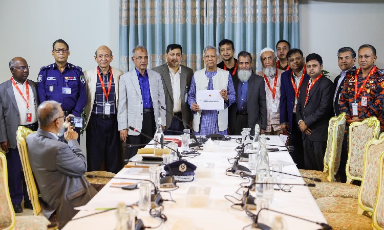 সচিবালয়ে অগ্নিকাণ্ড: প্রাথমিক প্রতিবেদনে বিশেষজ্ঞরা যা বলেছেন