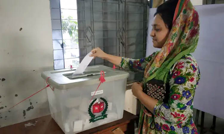 দেশে মোট ভোটার ১২ কোটি ৩৬ লাখ ৮৩ হাজার
