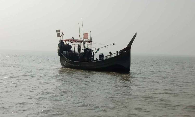 ভারত থেকে রবিবার দেশে ফিরছেন ৯০ জেলে