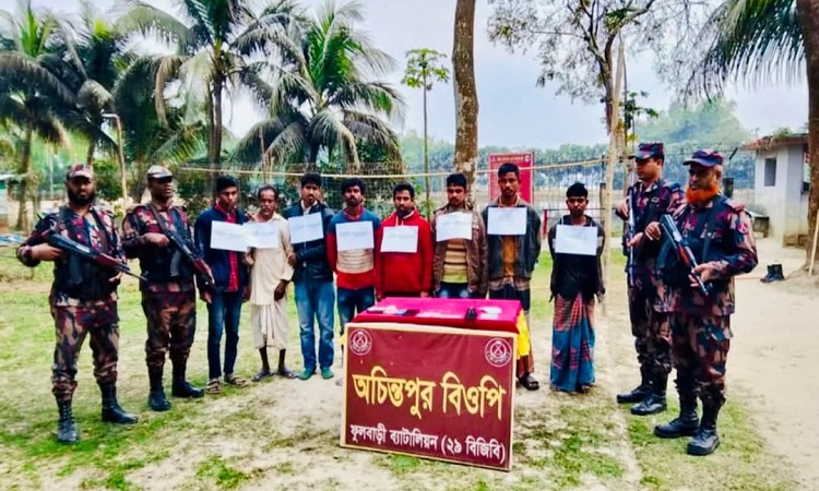 ভারতে অনুপ্রবেশের চেষ্টা, একই পরিবারের ৫জনসহ আটক ৮