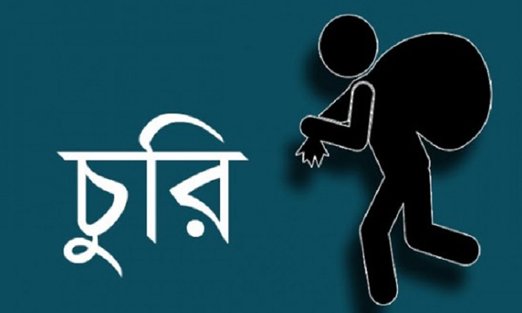 নন্দীগ্রাম উপজেলা পরিষদের সামনে দোকানে চুরি