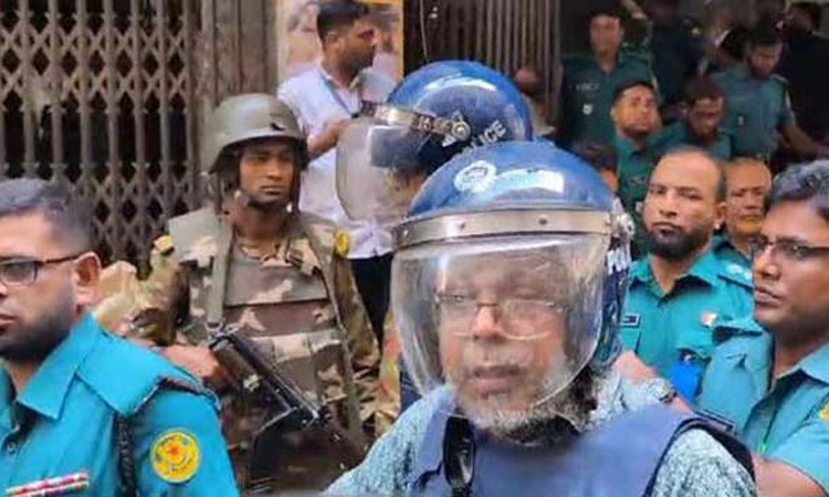 সুপ্রিম কোর্ট বারের সাবেক সম্পাদক মমতাজের জামিন স্থগিত থাকবে