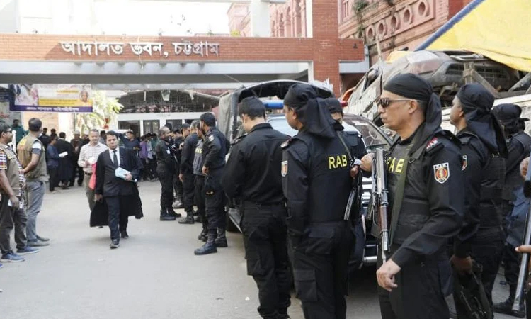 চট্টগ্রামে চিন্ময়কাণ্ডে ৬৩ আইনজীবীর জামিন