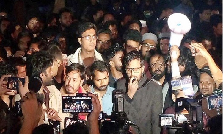 জবি শিক্ষার্থীদের অনশন প্রত্যাহার, বুধবার পর্যন্ত ‘শাটডাউন’
