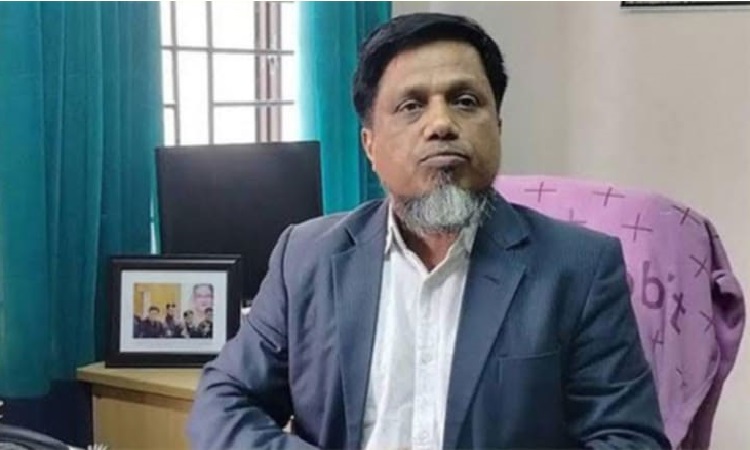 কুবির ডেপুটি রেজিস্ট্রার জাকির হোসেনকে গ্রেপ্তার