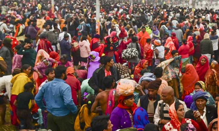 ভারতে কুম্ভমেলা শুরু, আয় হতে পারে ২ লাখ কোটি টাকা