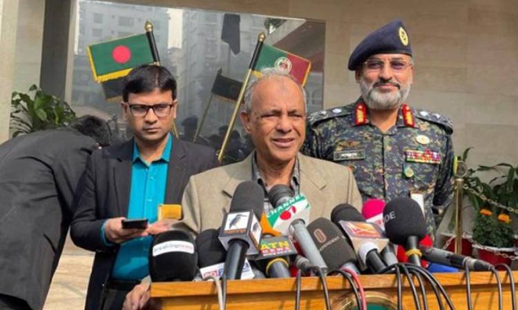 'অপরাধ ও বিতর্কিত ভূমিকায় জড়িত সরকারি কর্মকর্তাদের ধরা হবে'