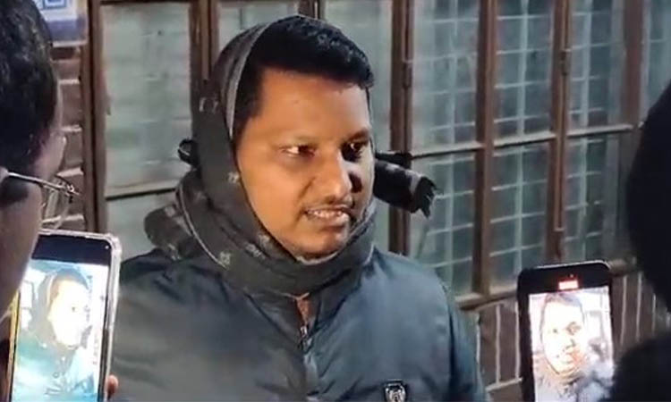 ছাত্রদল নেতার সঙ্গে ঘুরতে গিয়ে কেন্দ্রীয় ছাত্রলীগ নেতা আটক