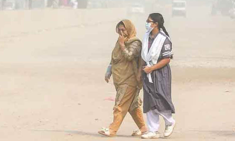 দূষিত শহরের শীর্ষে লাহোর, পঞ্চম ঢাকা
