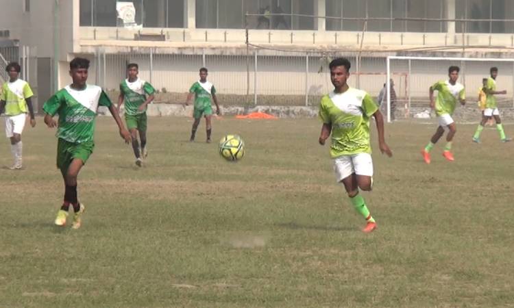 জামালপুরে জাতীয় গোল্ডকাপ ফুটবল টুর্নামেন্টের উদ্বোধন