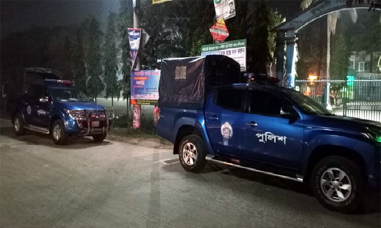 ঈশ্বরদীতে সমন্বয়কের ওপর হামলা