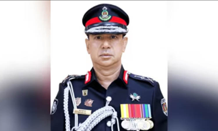 র‍্যাবের সাবেক ডিজি হারুনের বিরুদ্ধে গ্রেফতারি পরোয়ানা