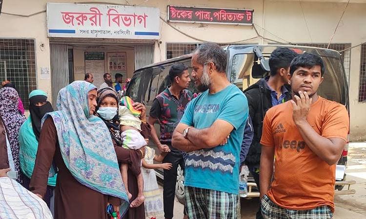 নরসিংদীতে আ. লীগের দু’গ্রুপের সংঘর্ষ, নিহত ৩