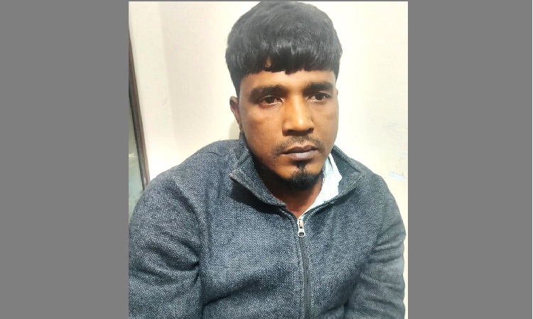 যাত্রীবেশে প্রাইভেটকারে উঠিয়ে অপহরণ, গ্রেফতার ১