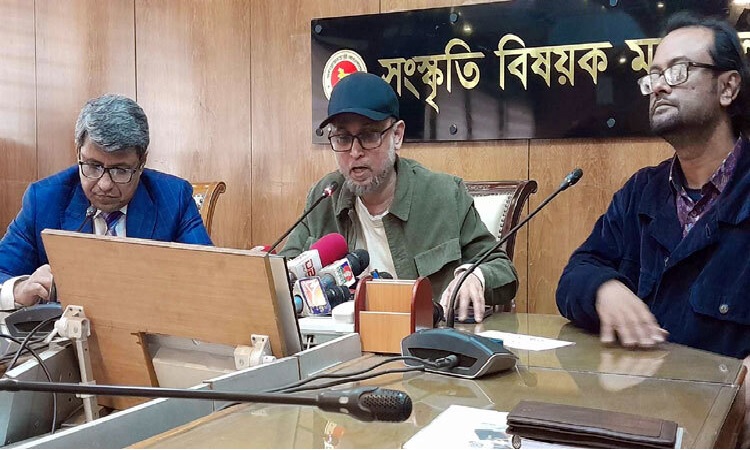 'বাংলা একাডেমিকে বিশেষ গ্রুপের লোকের আখড়া বানানো হয়েছে'
