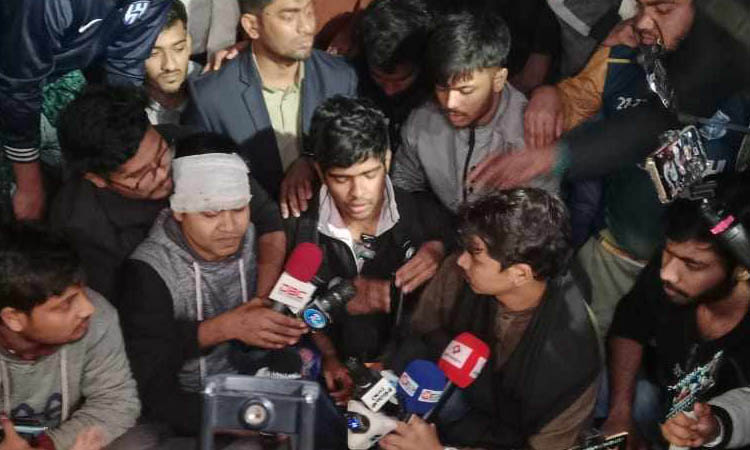 সাত কলেজ শিক্ষার্থীদের ‘ঢাকা অবরোধ’ কর্মসূচি ঘোষণা