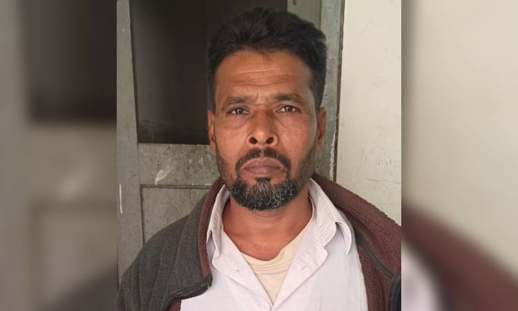 গুরুদাসপুরে সন্ত্রাস-চাঁদাবাজিসহ একাধিক মামলায় গ্রেফতার ইন্দা
