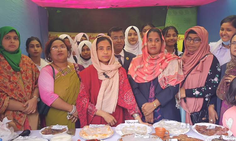 বাসাইলে তারুণ্য ও পিঠা উৎসব অনুষ্ঠিত