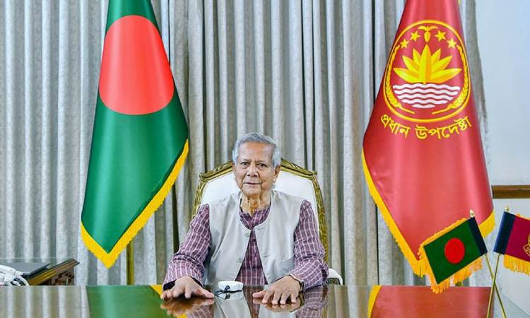 যমুনায় আইনশৃঙ্খলা পরিস্থিতি নিয়ে প্রধান উপদেষ্টার বৈঠক