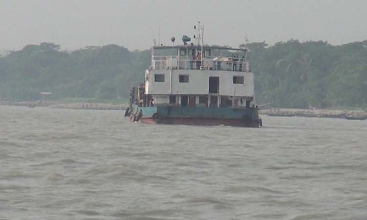 শরীয়তপুর-চাঁদপুর নৌরুটে ফেরি চলাচল স্বাভাবিক