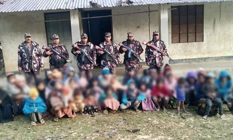 বান্দরবানে অনুপ্রবেশকালে শিশুসহ ৩৩ রোহিঙ্গা আটক