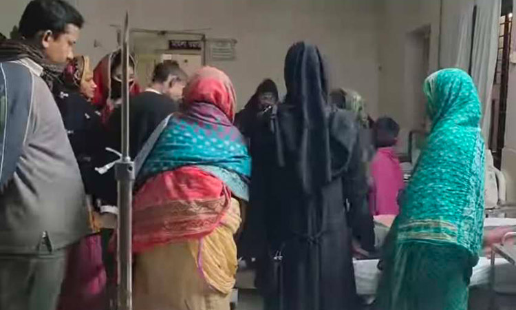 শিক্ষকের সাইকেল নিয়ে বাড়ি যাওয়ায় শিক্ষার্থীকে মারধর