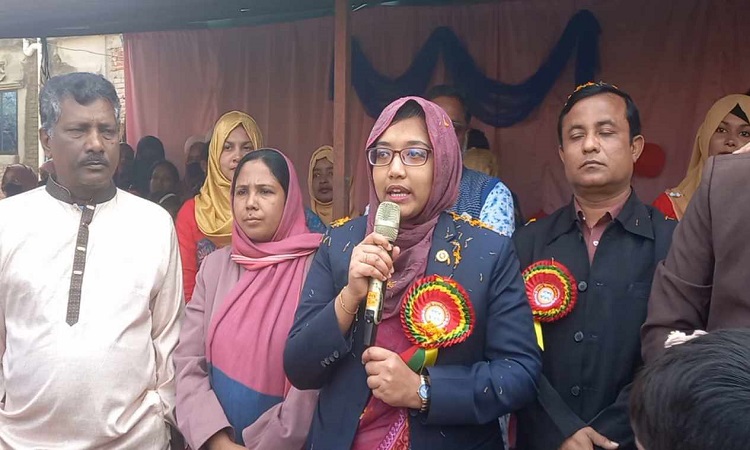 রহনপুর জ্ঞানচক্র একাডেমির আয়োজনে  পিঠাউৎসব অনুষ্ঠিত