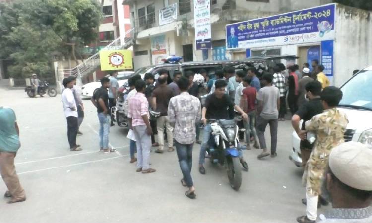 ব্রাহ্মণবাড়িয়ায় বাস-মোটরসাইকেল সংঘর্ষে কলেজ শিক্ষার্থী নিহত
