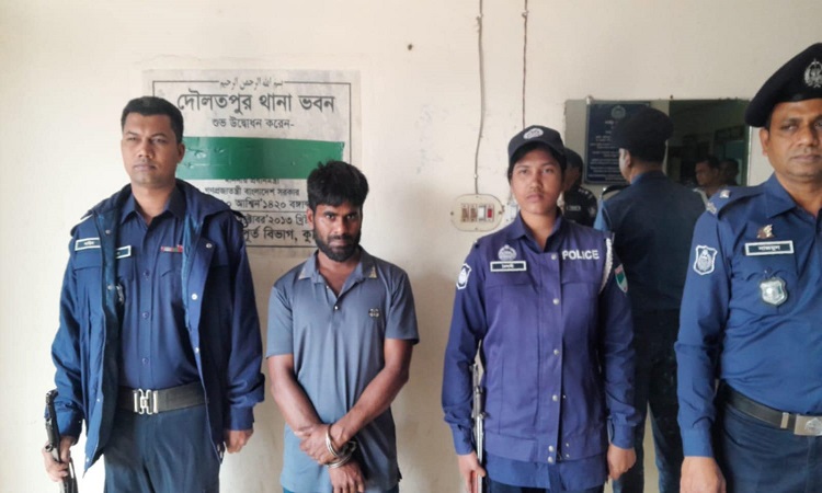 দৌলতপুরে শীর্ষ সন্ত্রাসী সাইদ গ্রেফতার