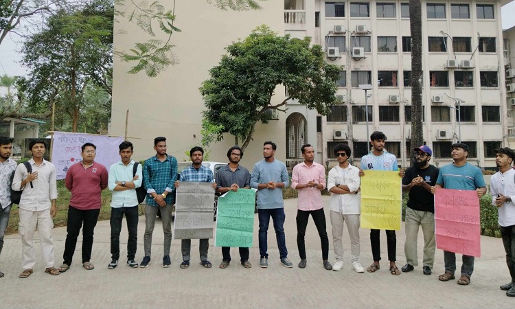 ধর্ষকের শাস্তি হোক প্রকাশ্যে মৃত্যুদণ্ড