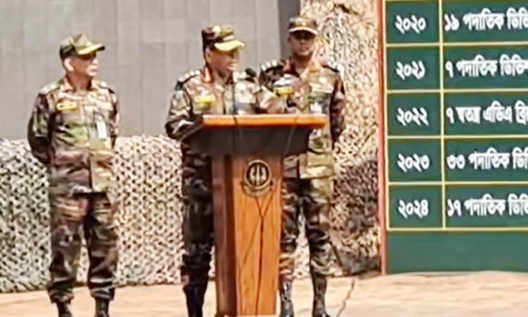 ‘নির্বাচিত সরকার না পাওয়া পর্যন্ত আইনশৃঙ্খলা রক্ষায় কাজ করবে সেনাবাহিনী’