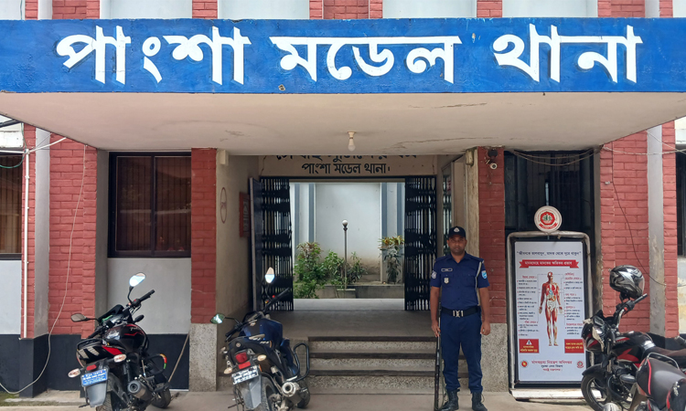 রাজবাড়ীতে ট্রাকের ধাক্কায় পথচারীর মৃত্যু