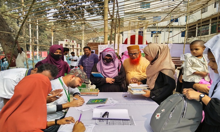 টাঙ্গাইলে প্রথমবারের মতো বই বিনিময় উৎসব অনুষ্ঠিত