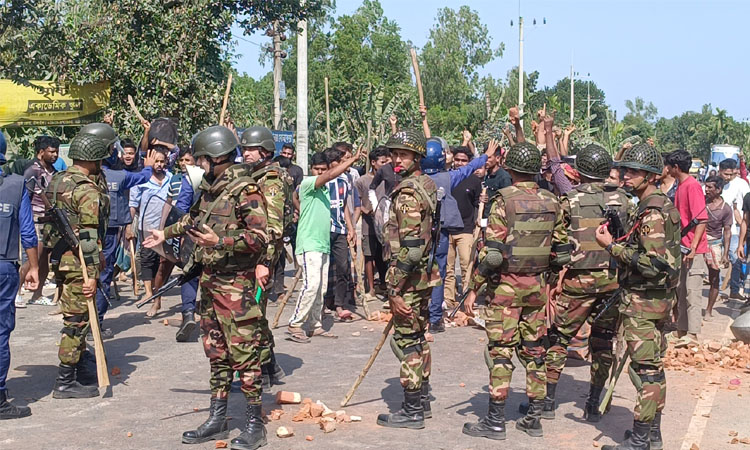 কালিহাতীতে মাইকে ঘোষণা দিয়ে ৩ গ্রামবাসীর সংঘর্ষ, আহত ১৫